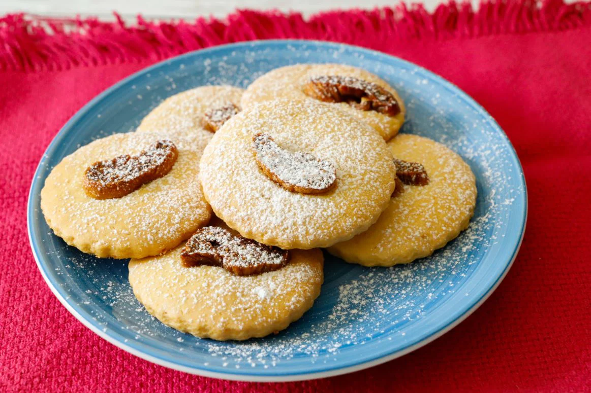 biscotti-ai-fichi-secchi-image
